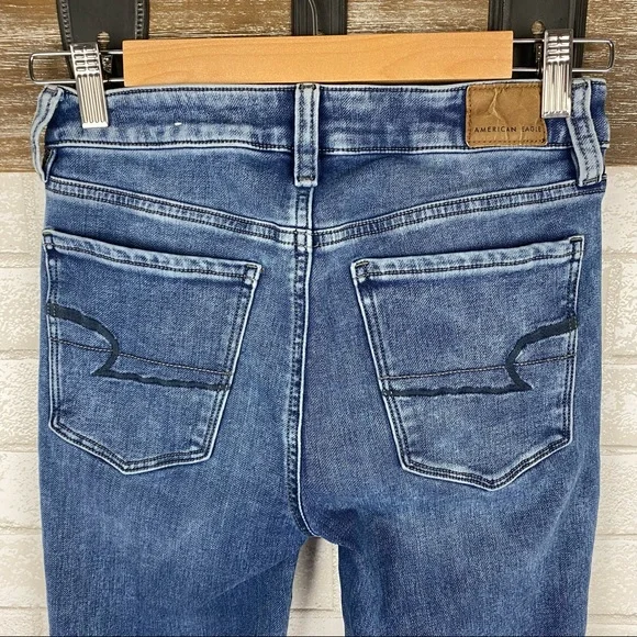 American Eagle outfitters High Rise Jegging Super stretch size 2 - Picture 4 of 8